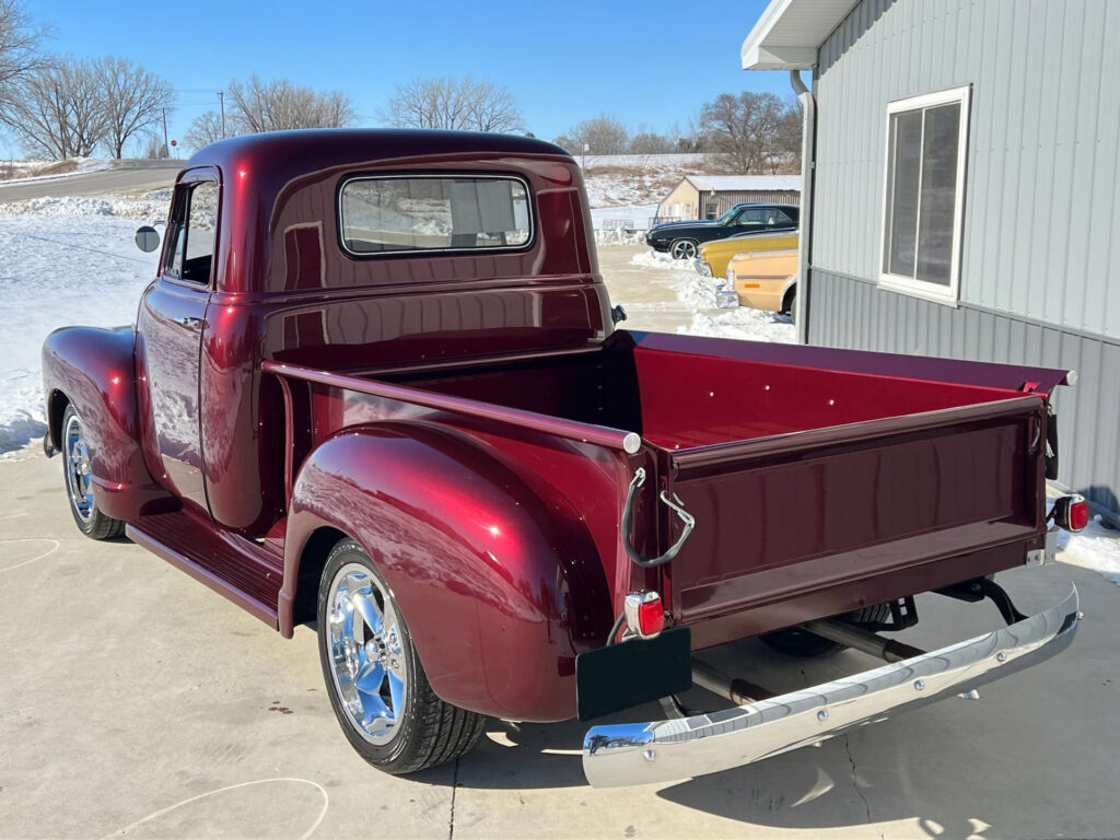 1952	Chevrolet	3100
